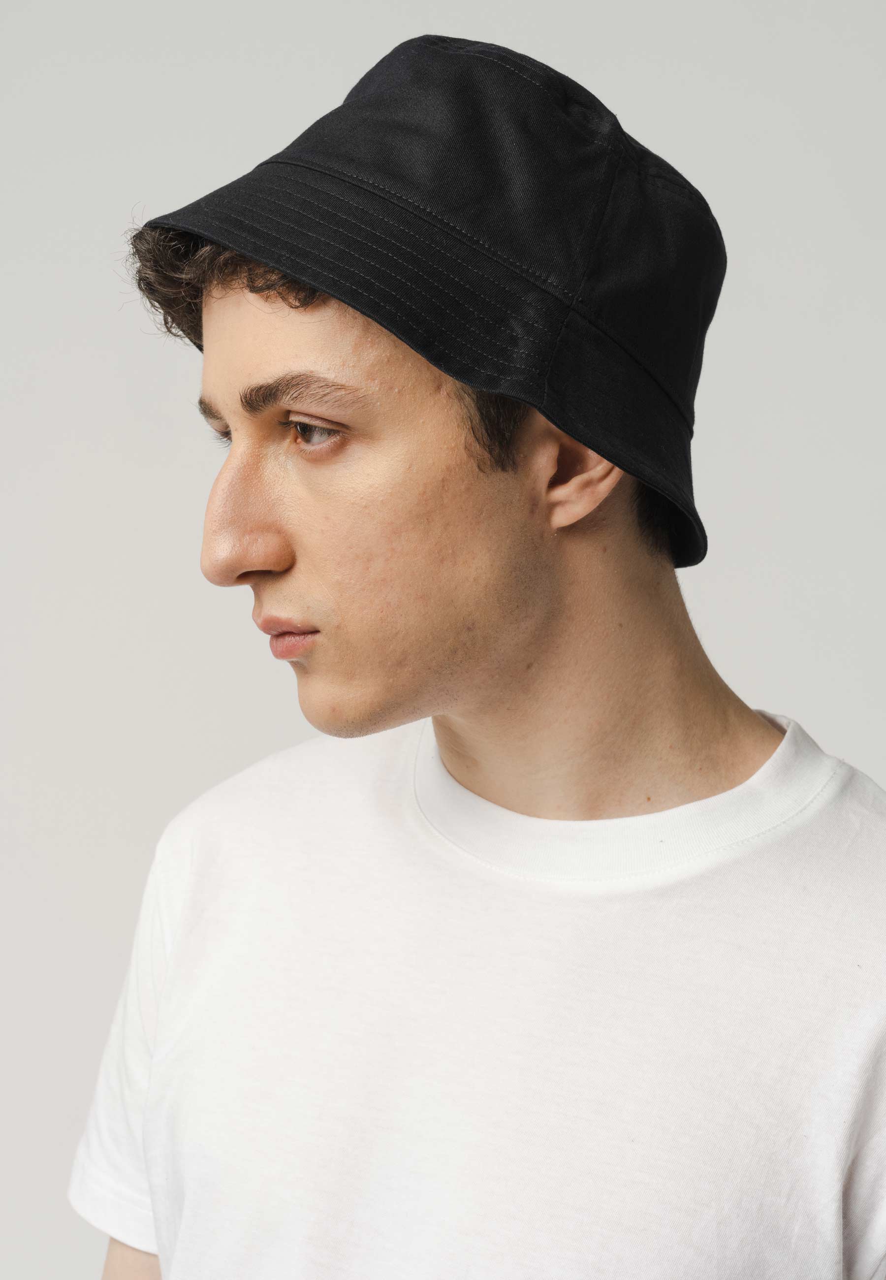 Free gift: Bucket hat AFTAB