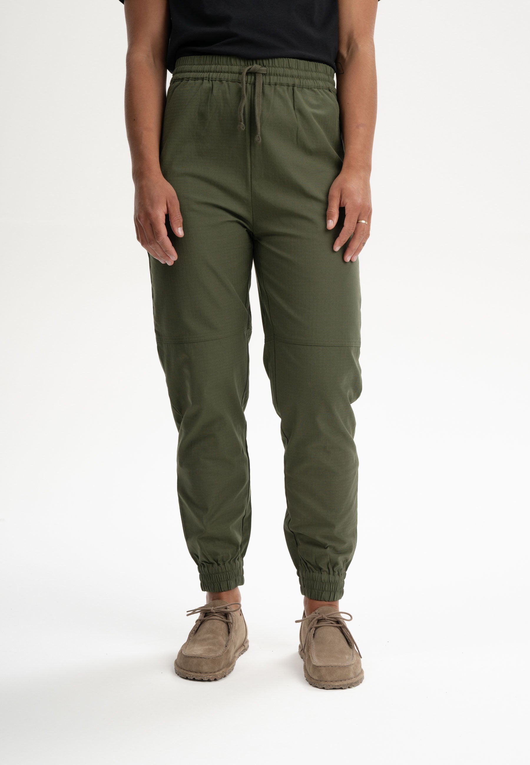 #Farbe_dark olive