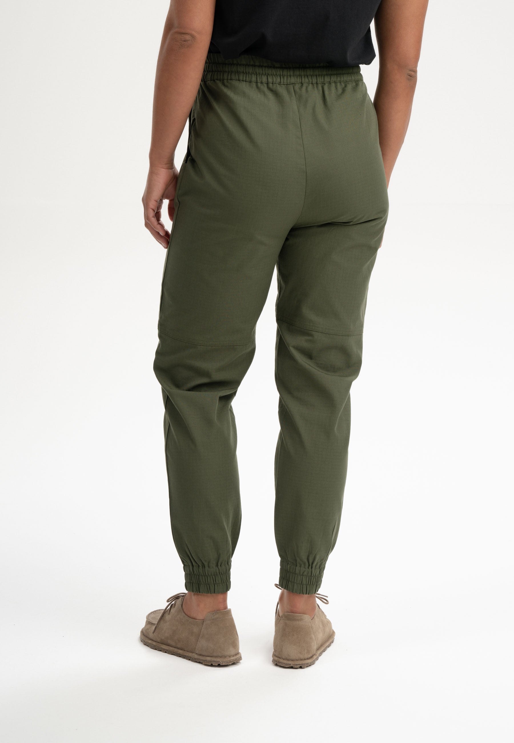 #Farbe_dark olive