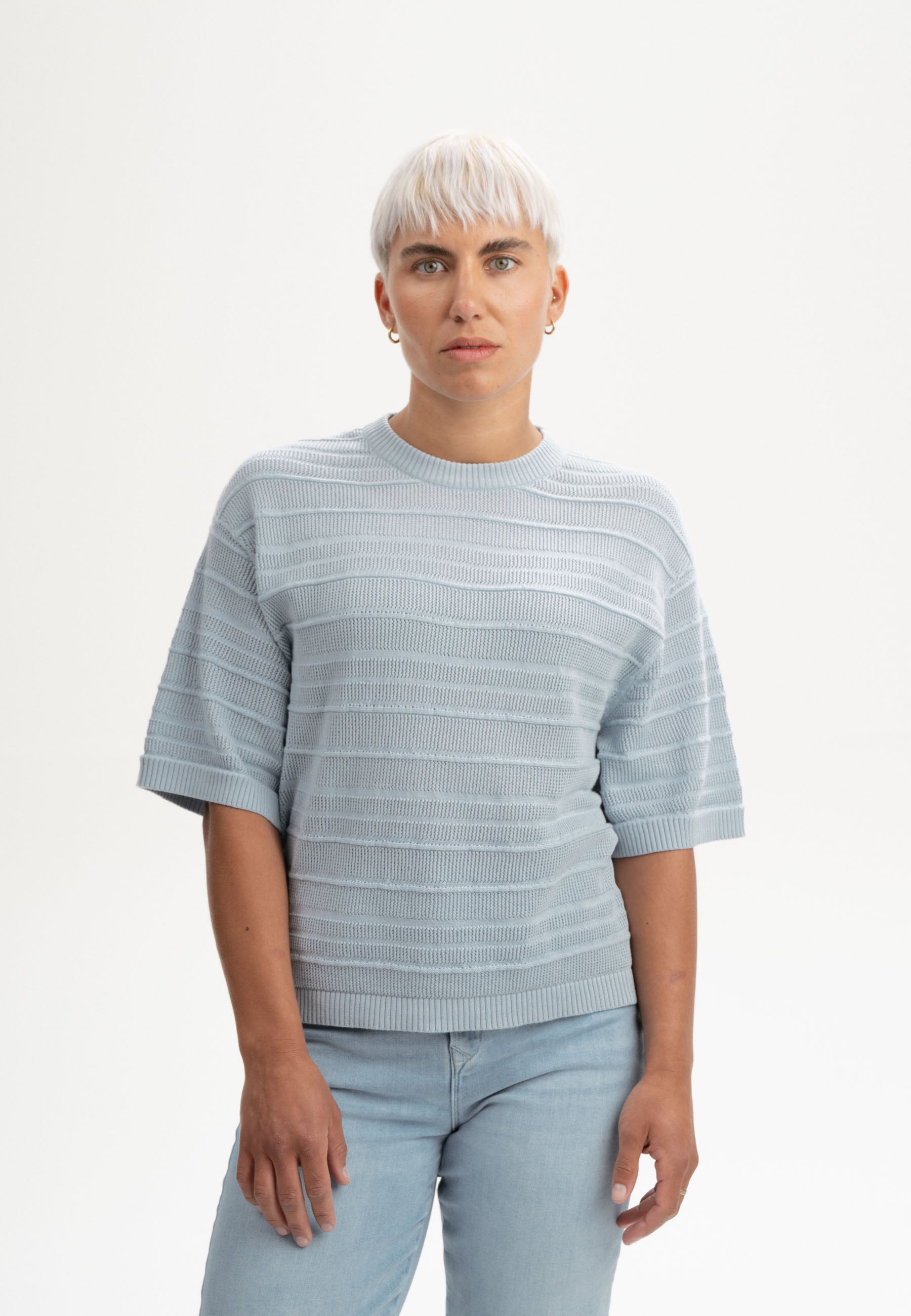 #Farbe_cloudy blue