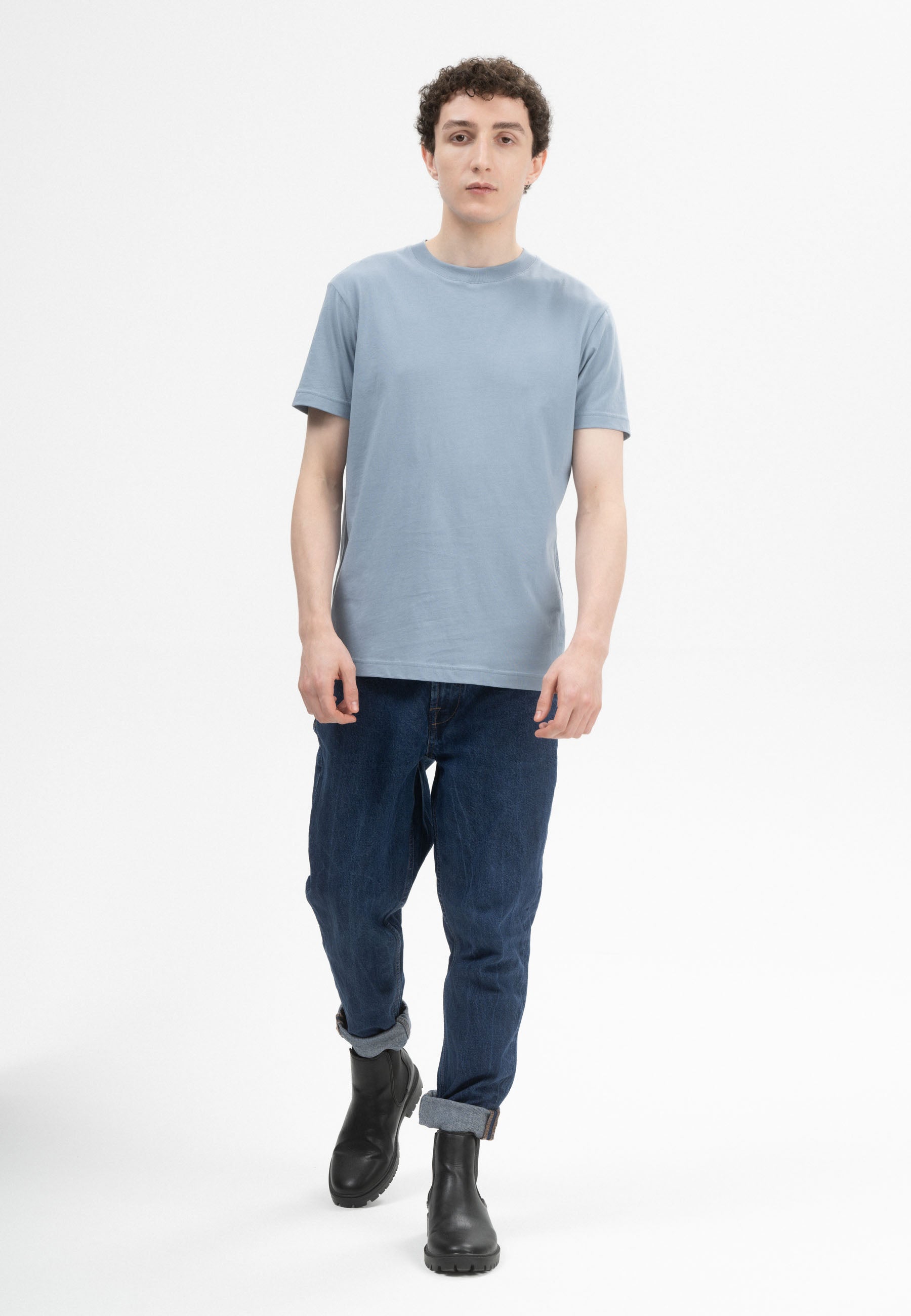 #Farbe_dusk blue