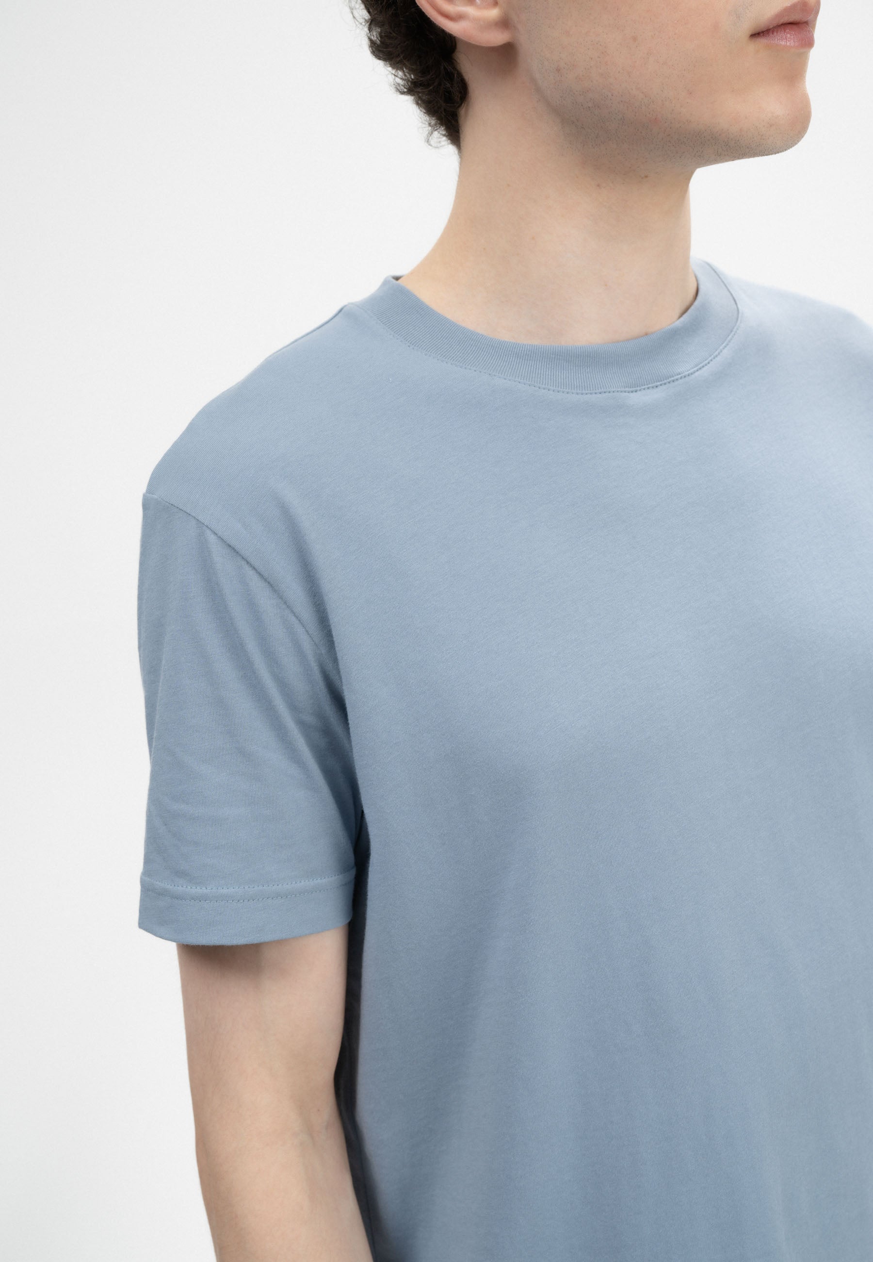 #Farbe_dusk blue