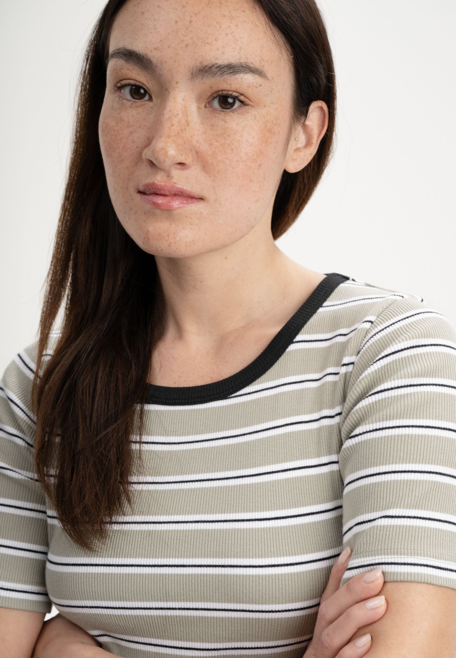 #Farbe_dusty green streifen