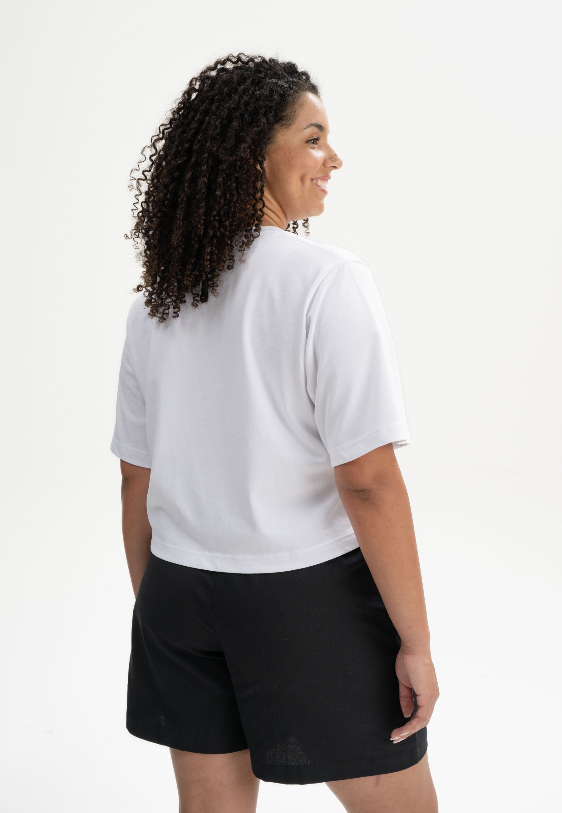 Cropped T-Shirt schwer JOSHNA Stickerei