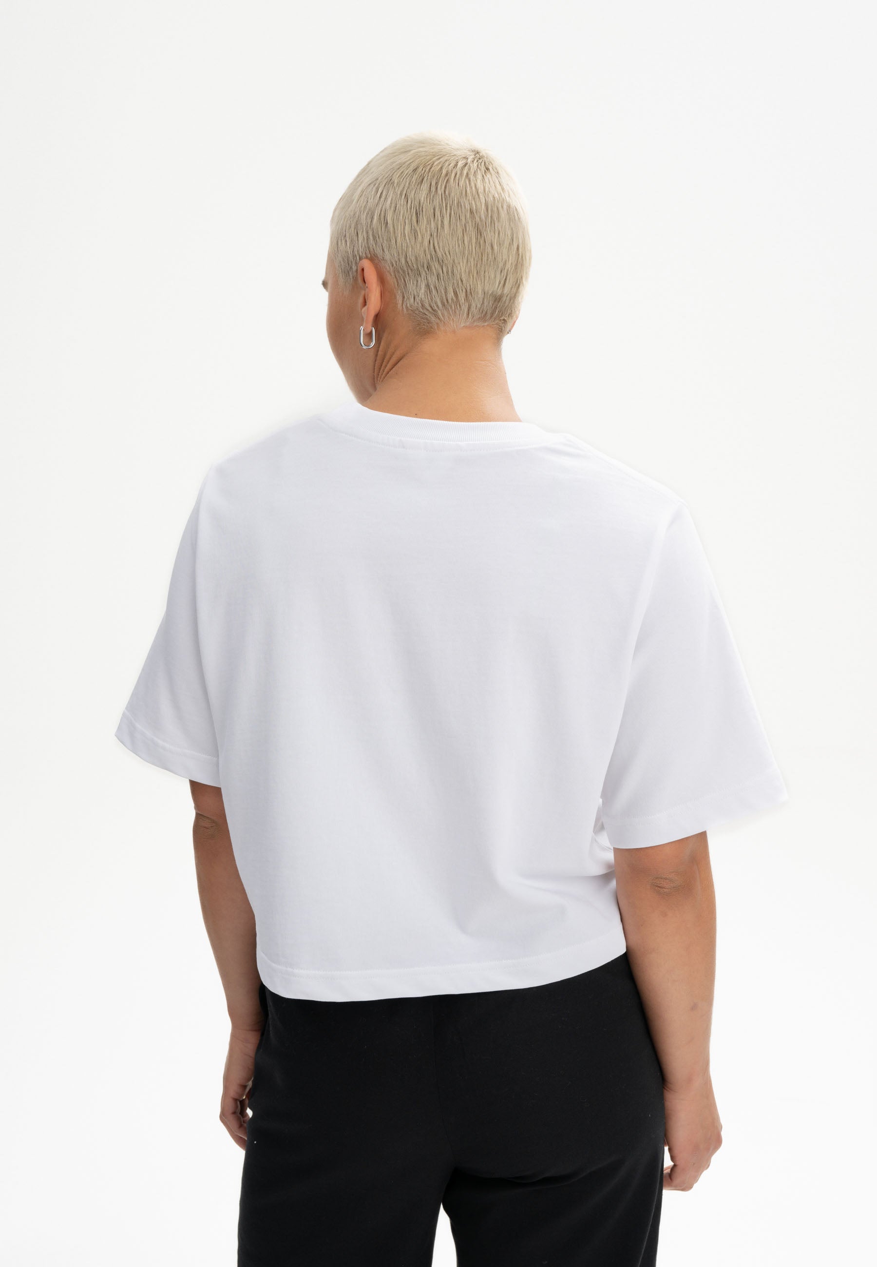 Cropped T-Shirt schwer JOSHNA Stickerei