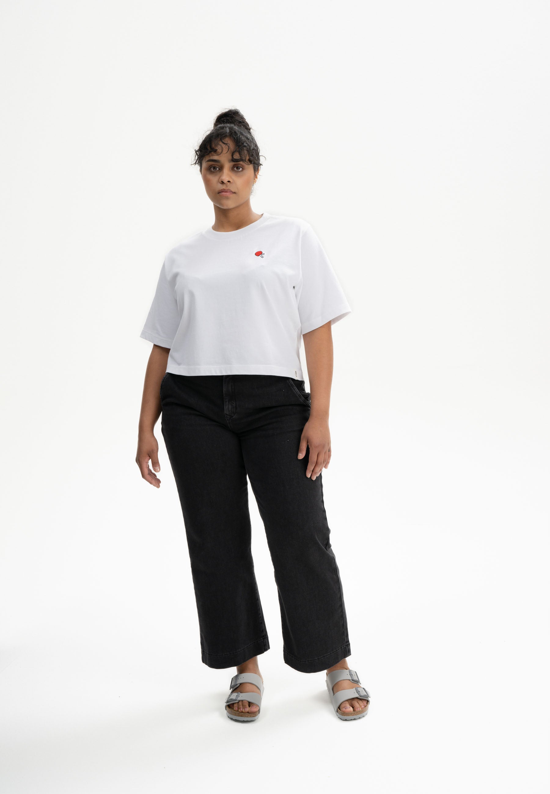 Cropped T-Shirt schwer JOSHNA Stickerei