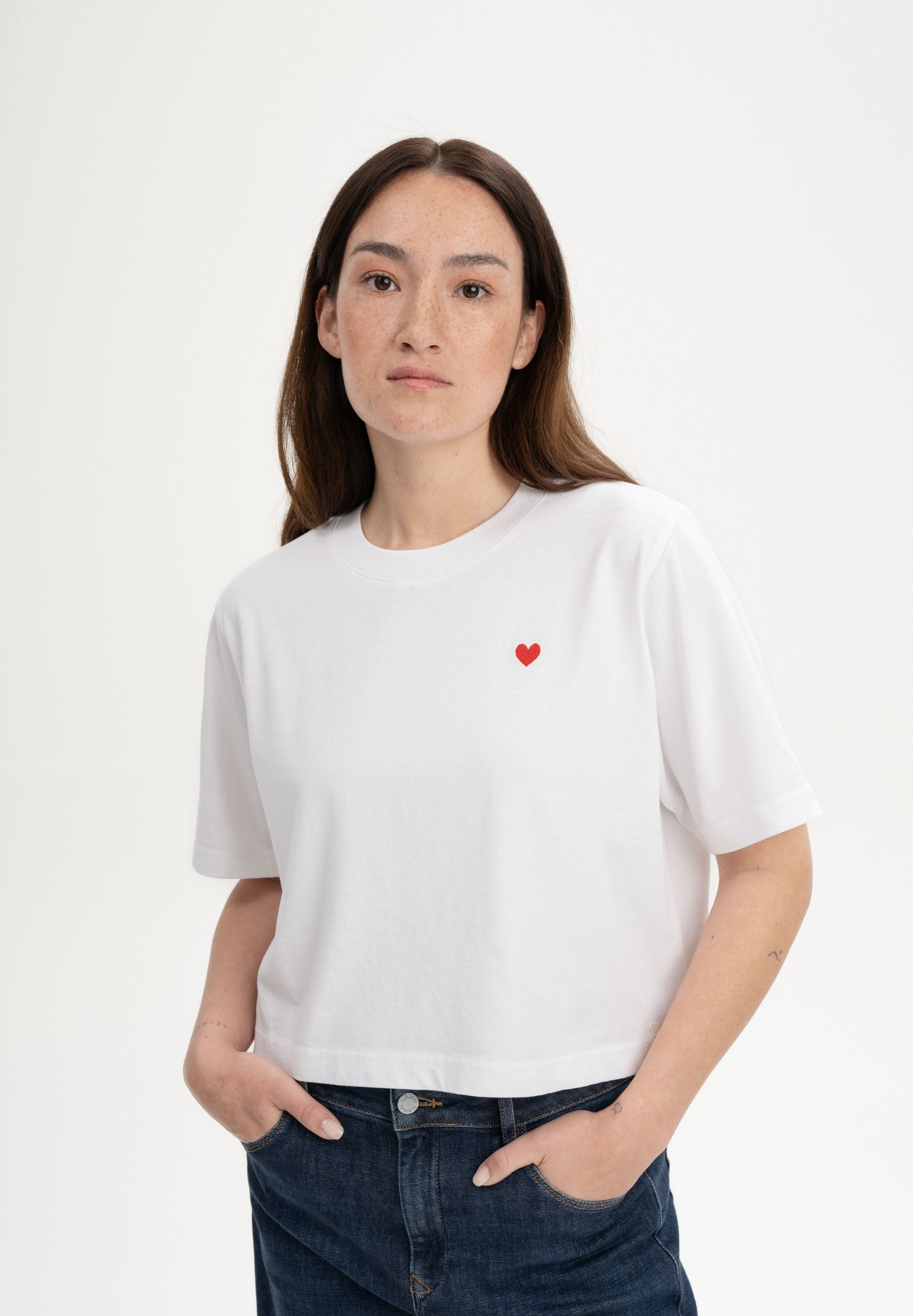 Cropped T-Shirt schwer JOSHNA Stickerei