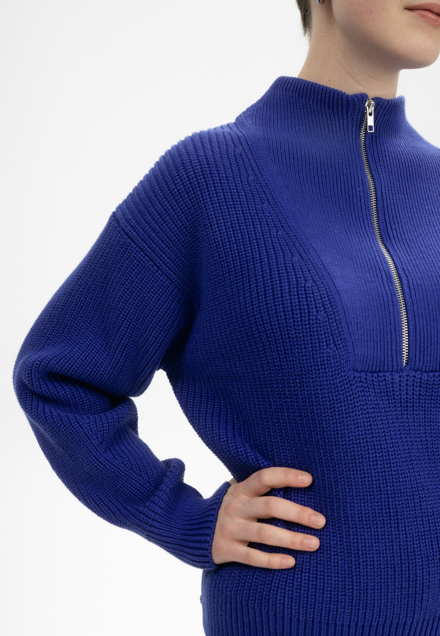 #Farbe_bold blue