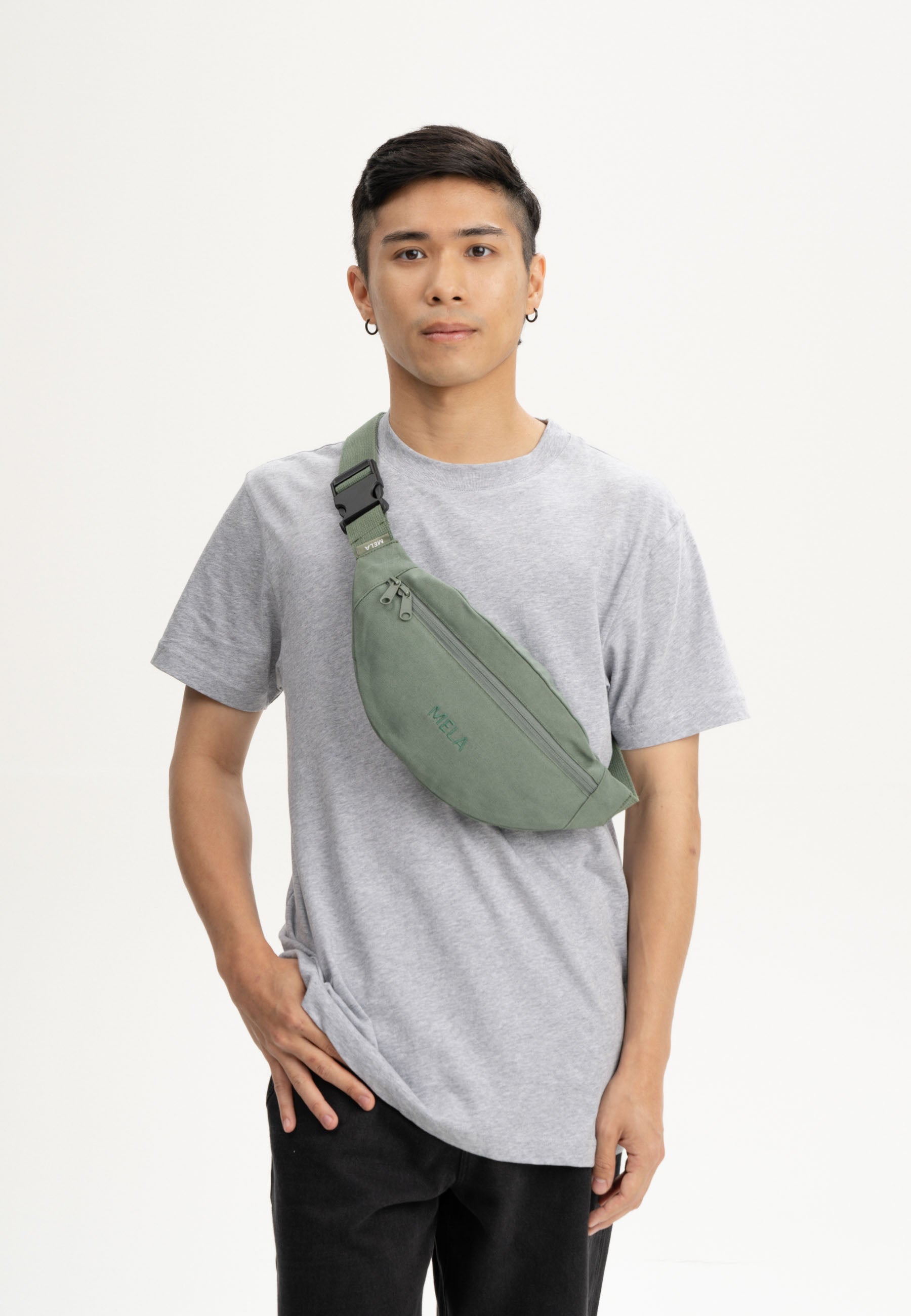 #Farbe_schiefergrün