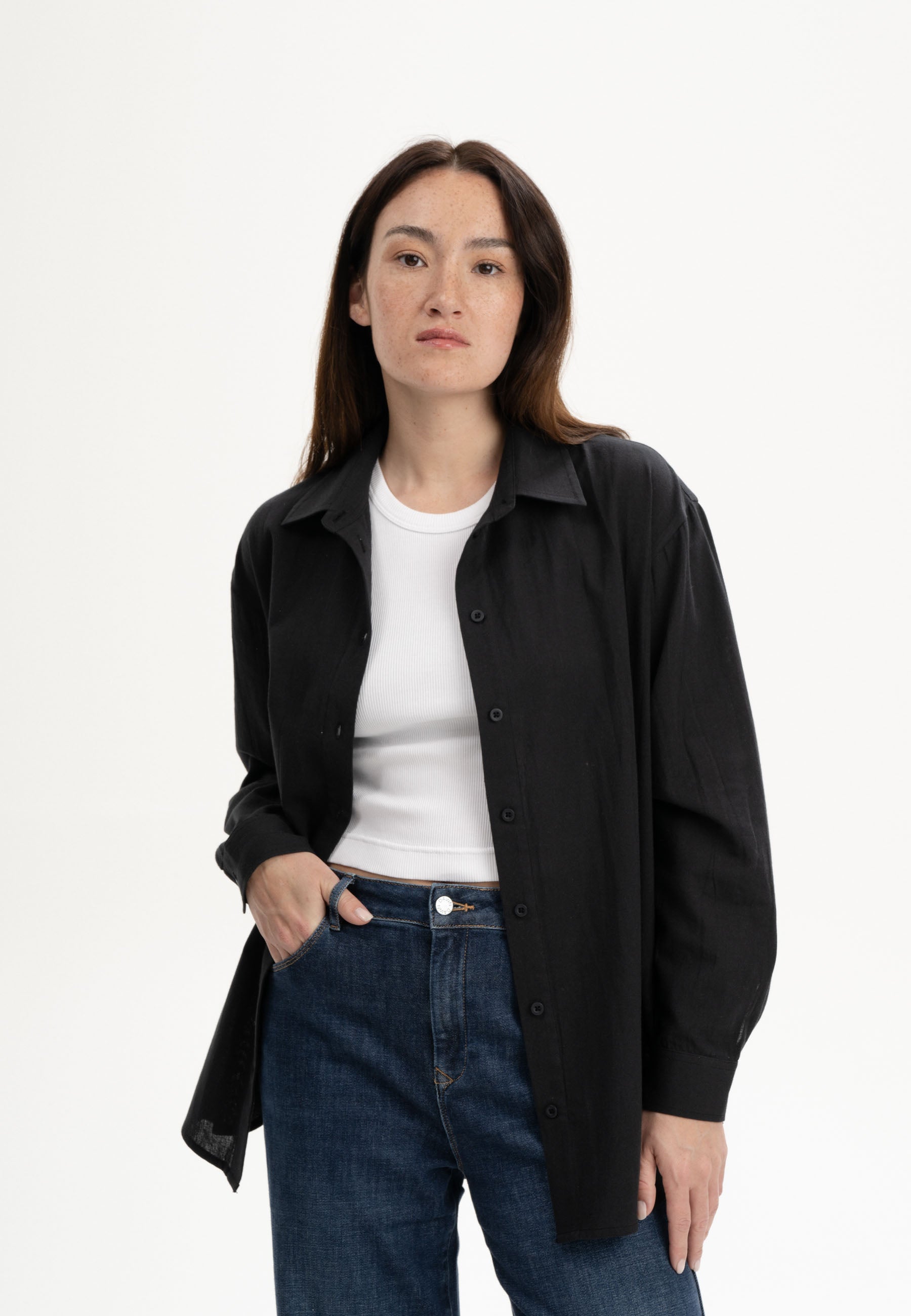 #Farbe_holzkohle schwarz