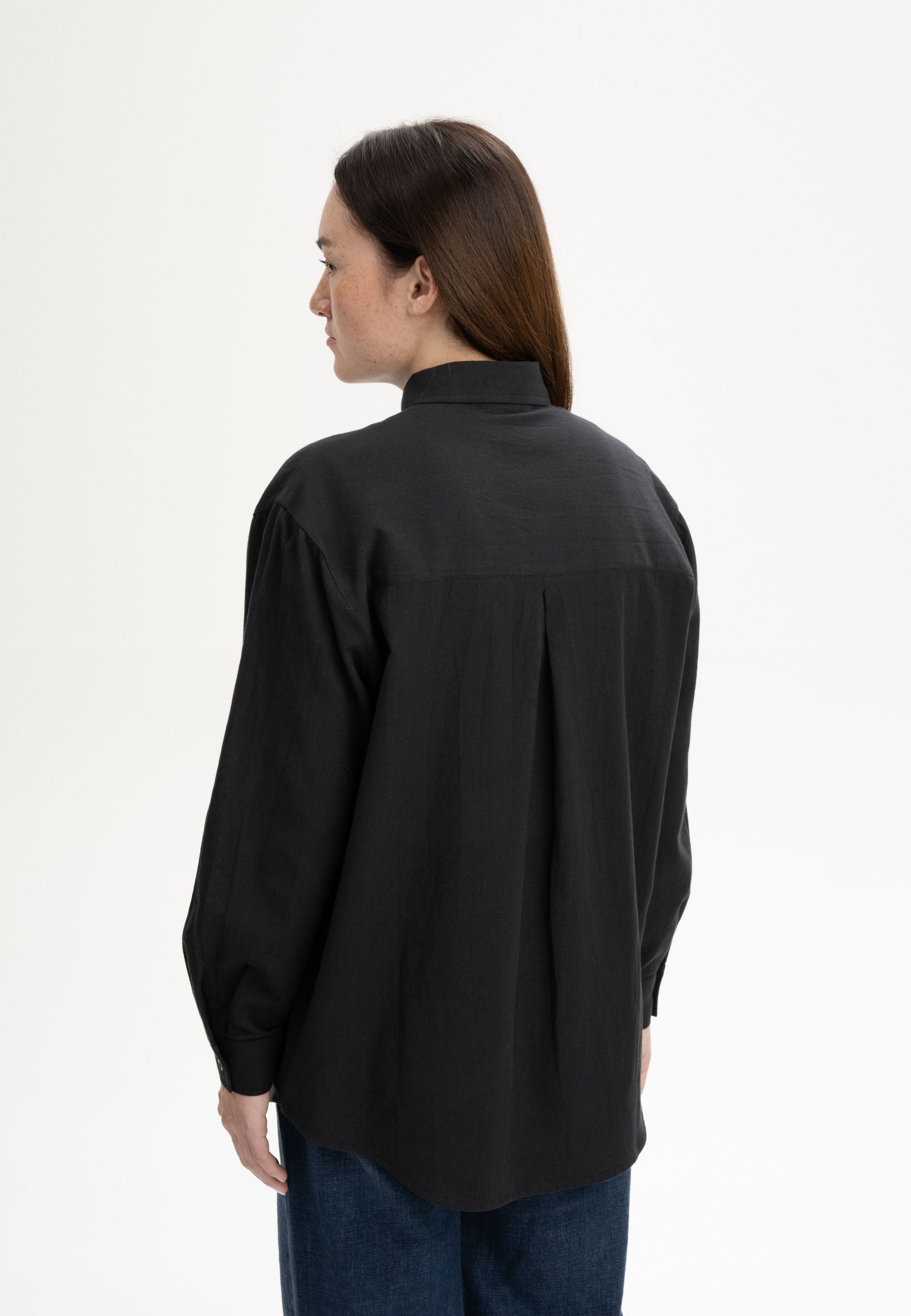 #Farbe_holzkohle schwarz