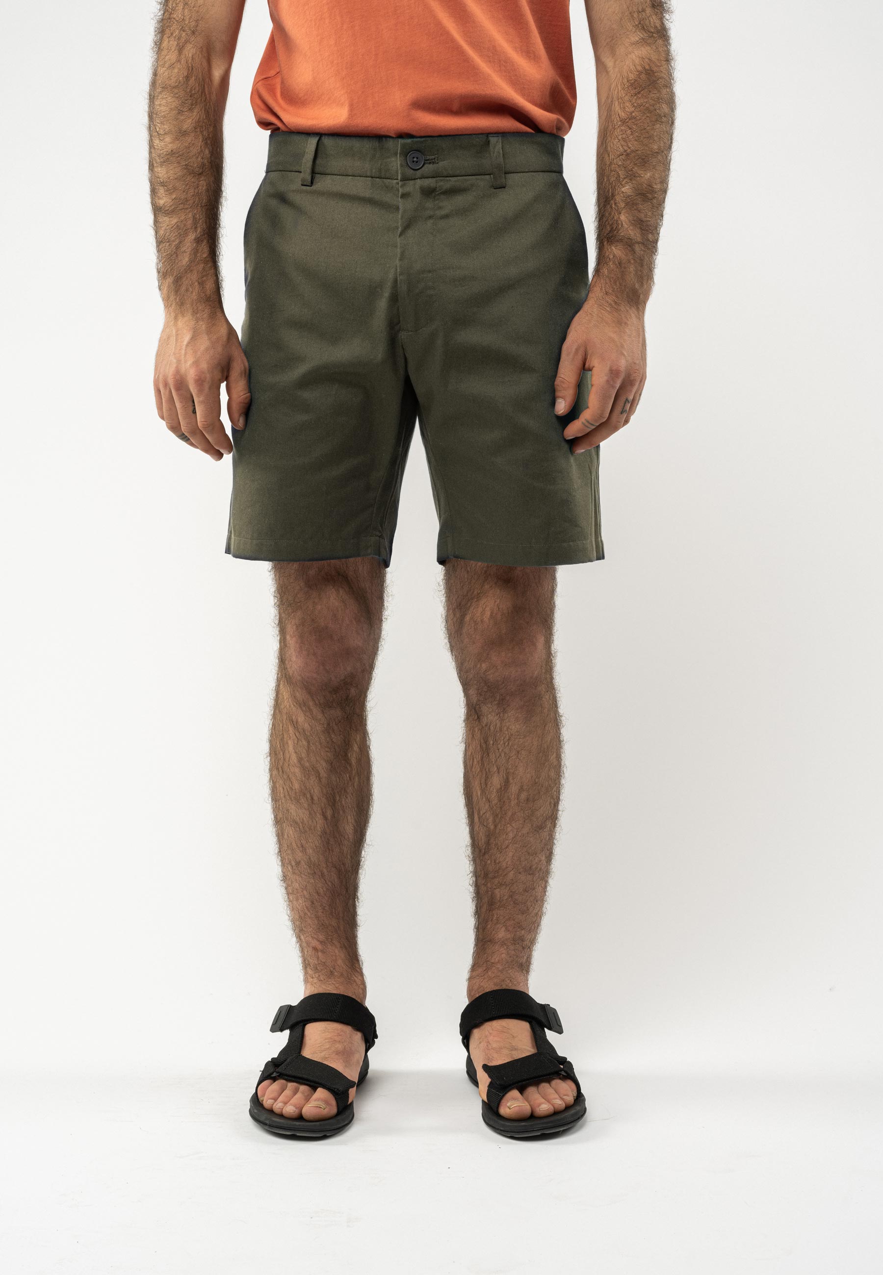 #Farbe_dark olive
