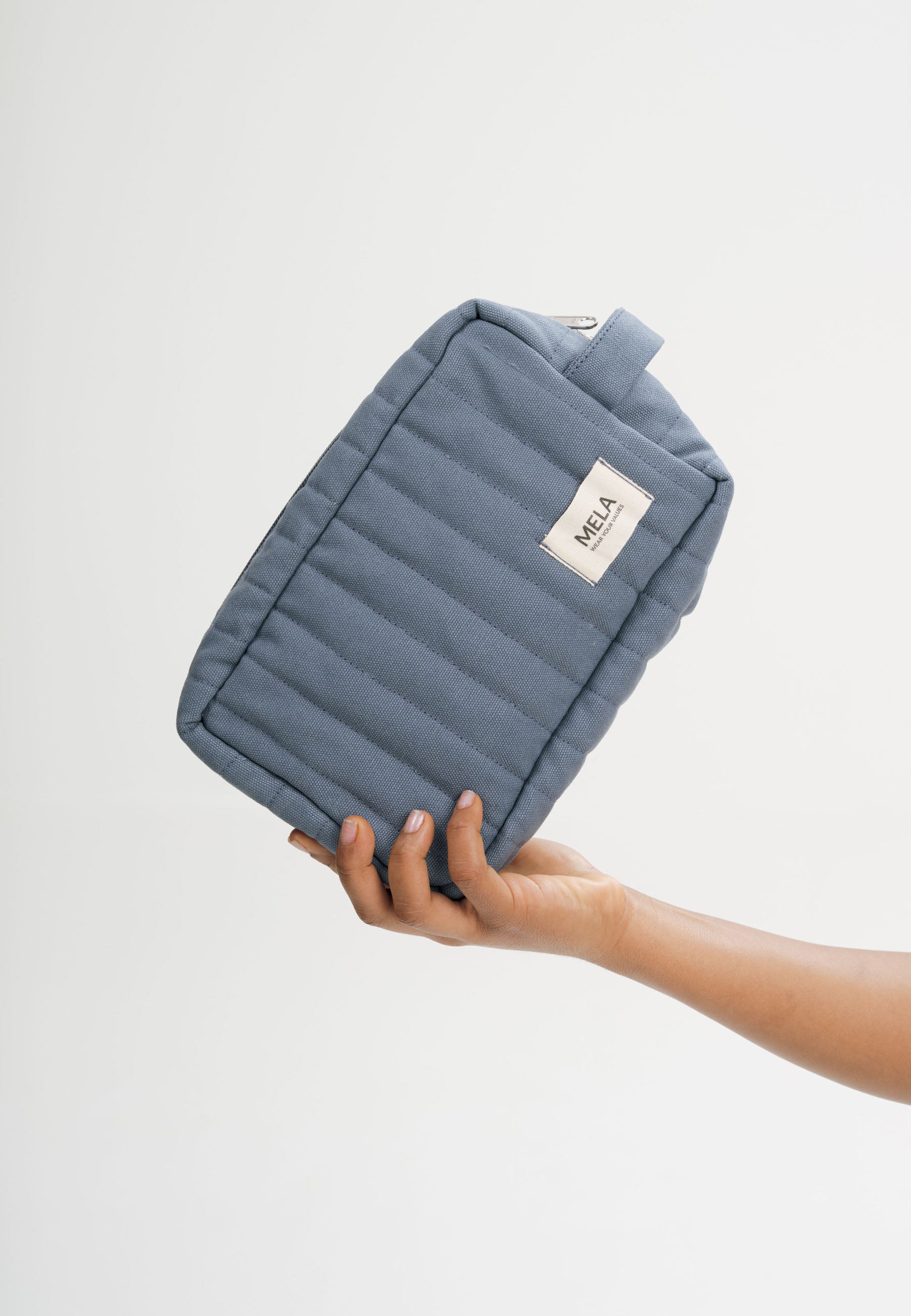 #Farbe_dusty blue
