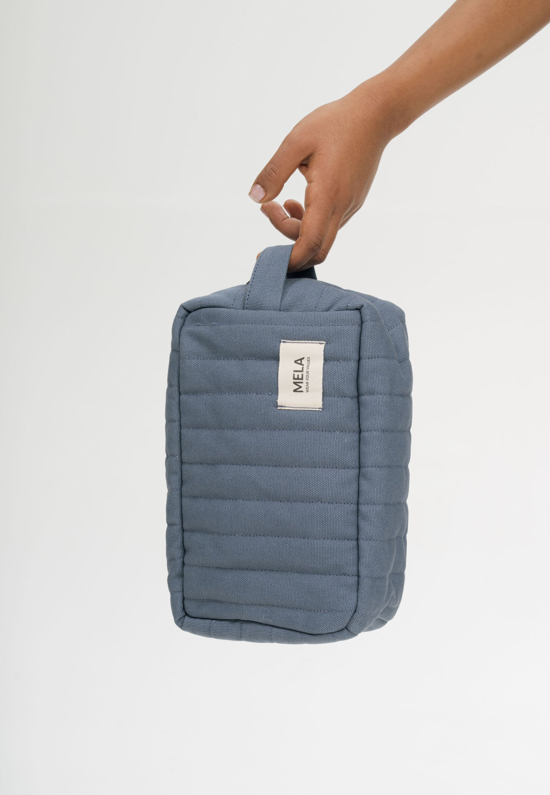 #Farbe_dusty blue