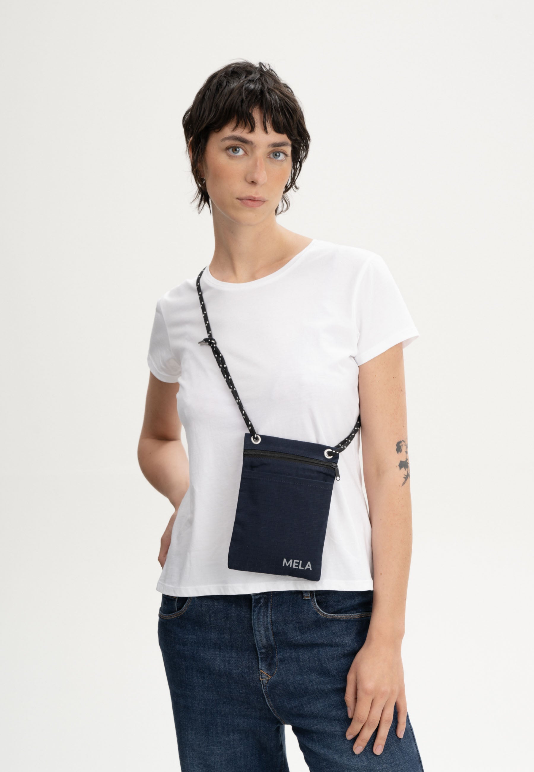 #Farbe_navy