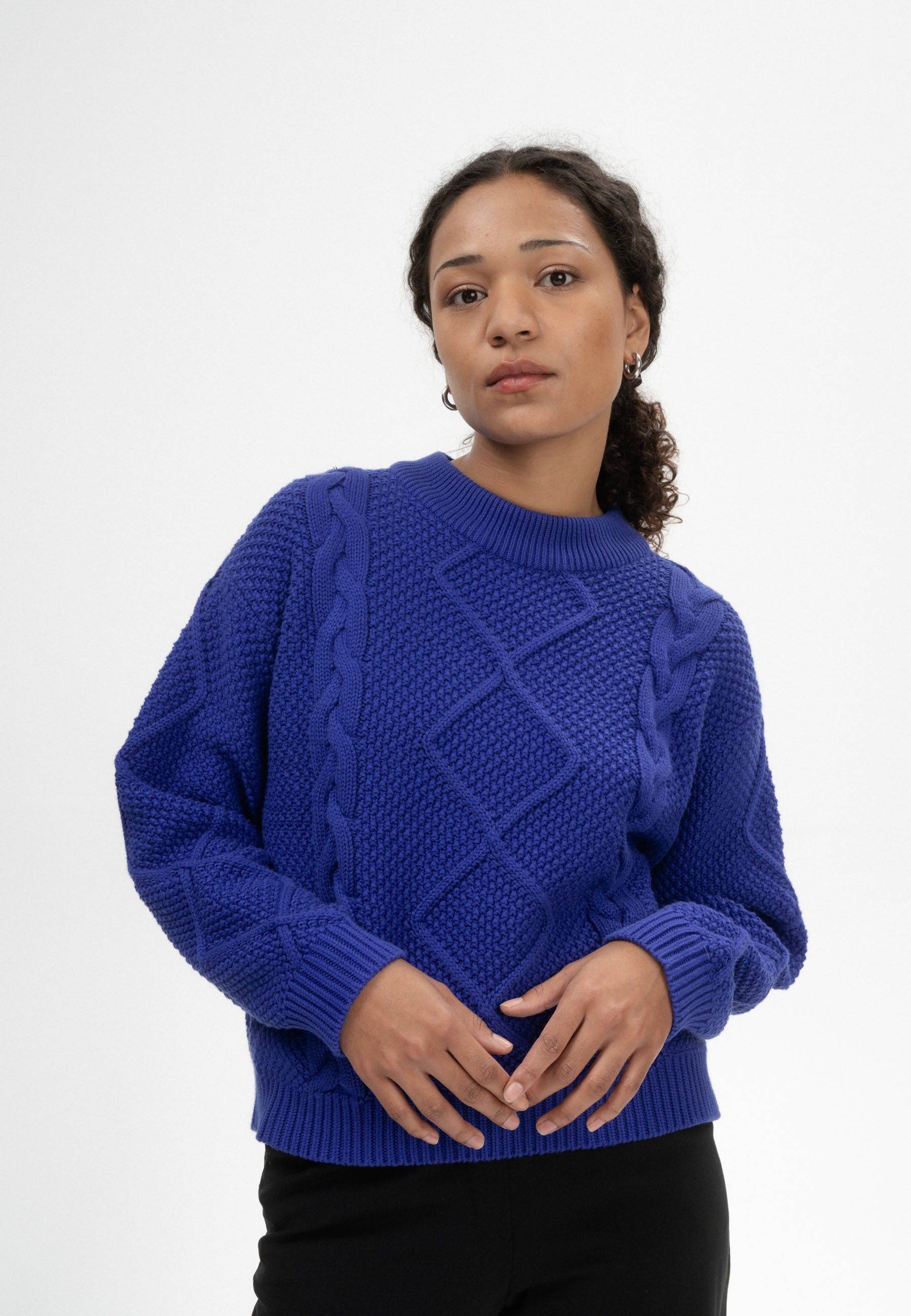 #Farbe_bold blue