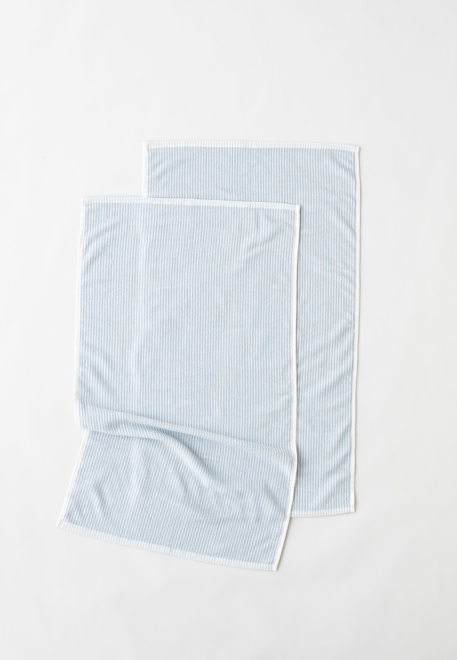#Farbe_cloudy blue gestreift