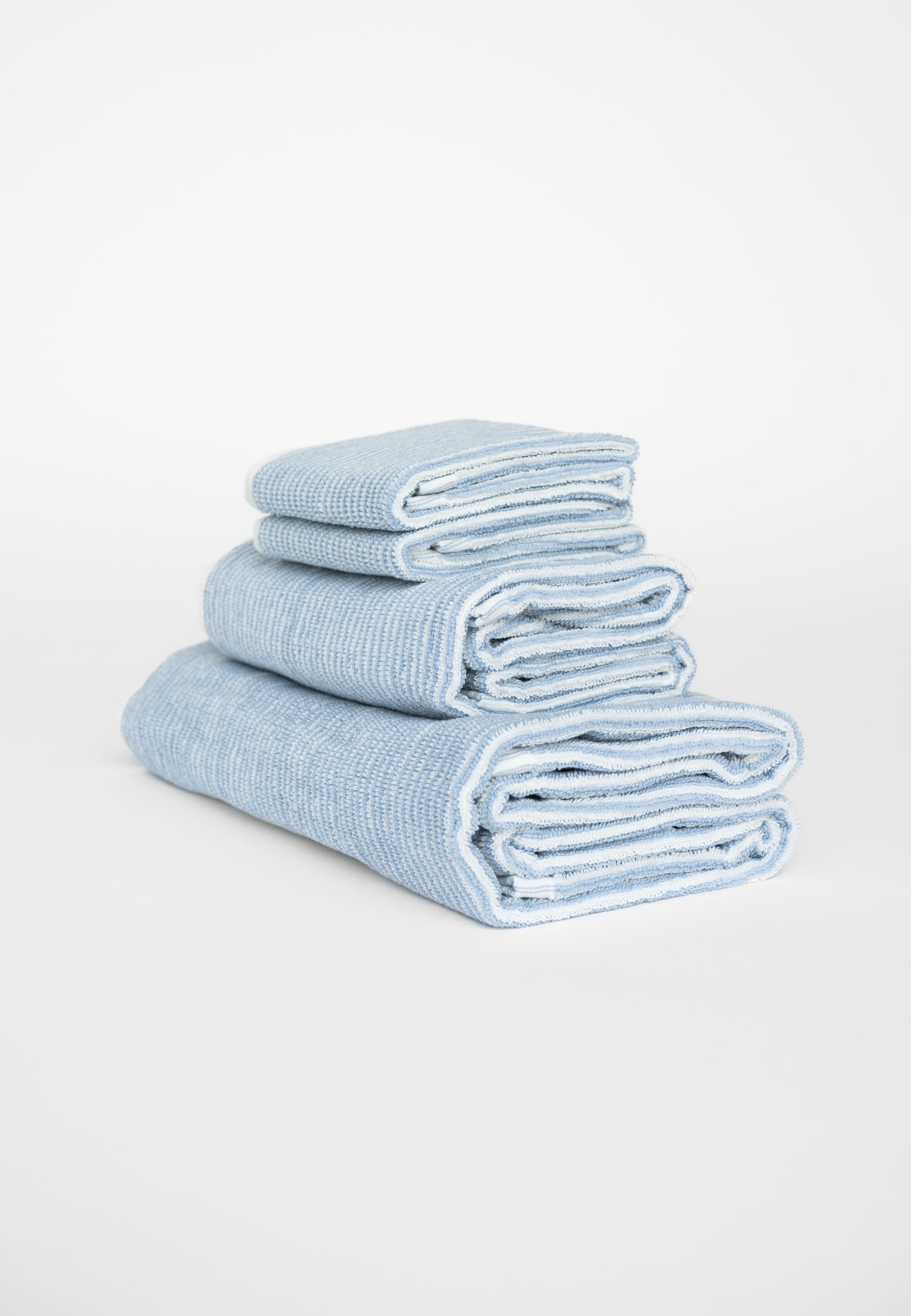 #Farbe_cloudy blue gestreift