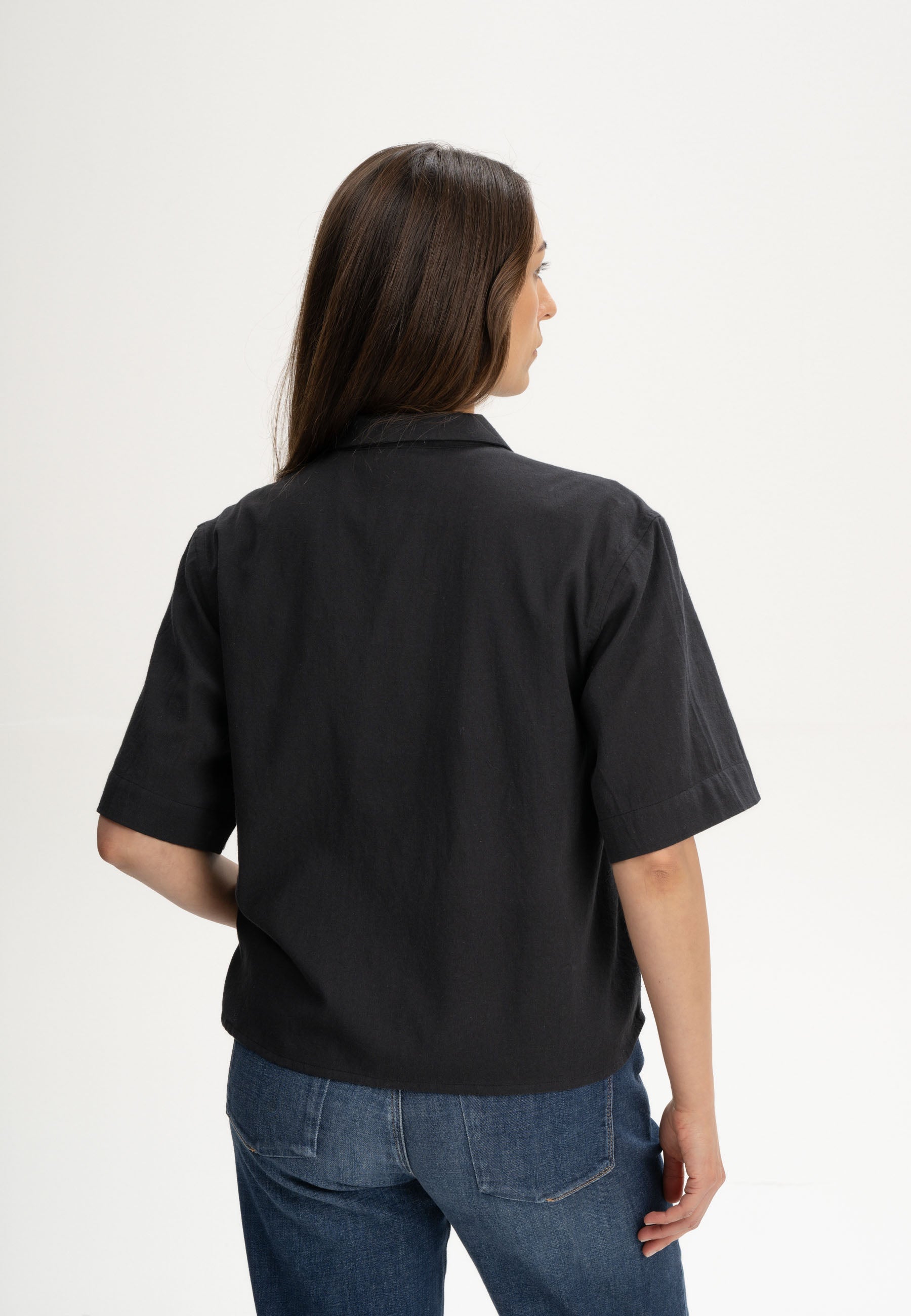 #Farbe_holzkohle schwarz