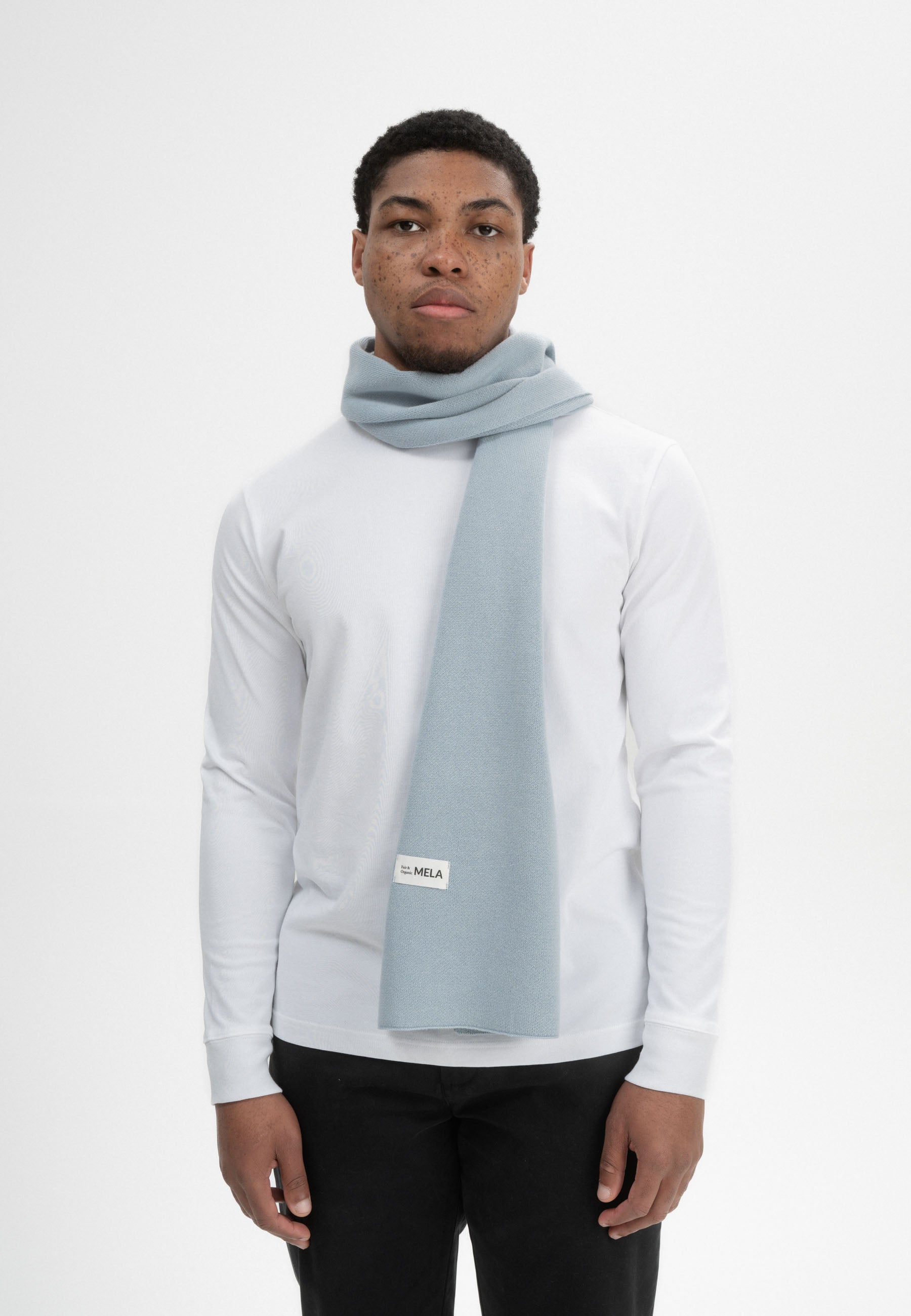 #Farbe_cloudy blue