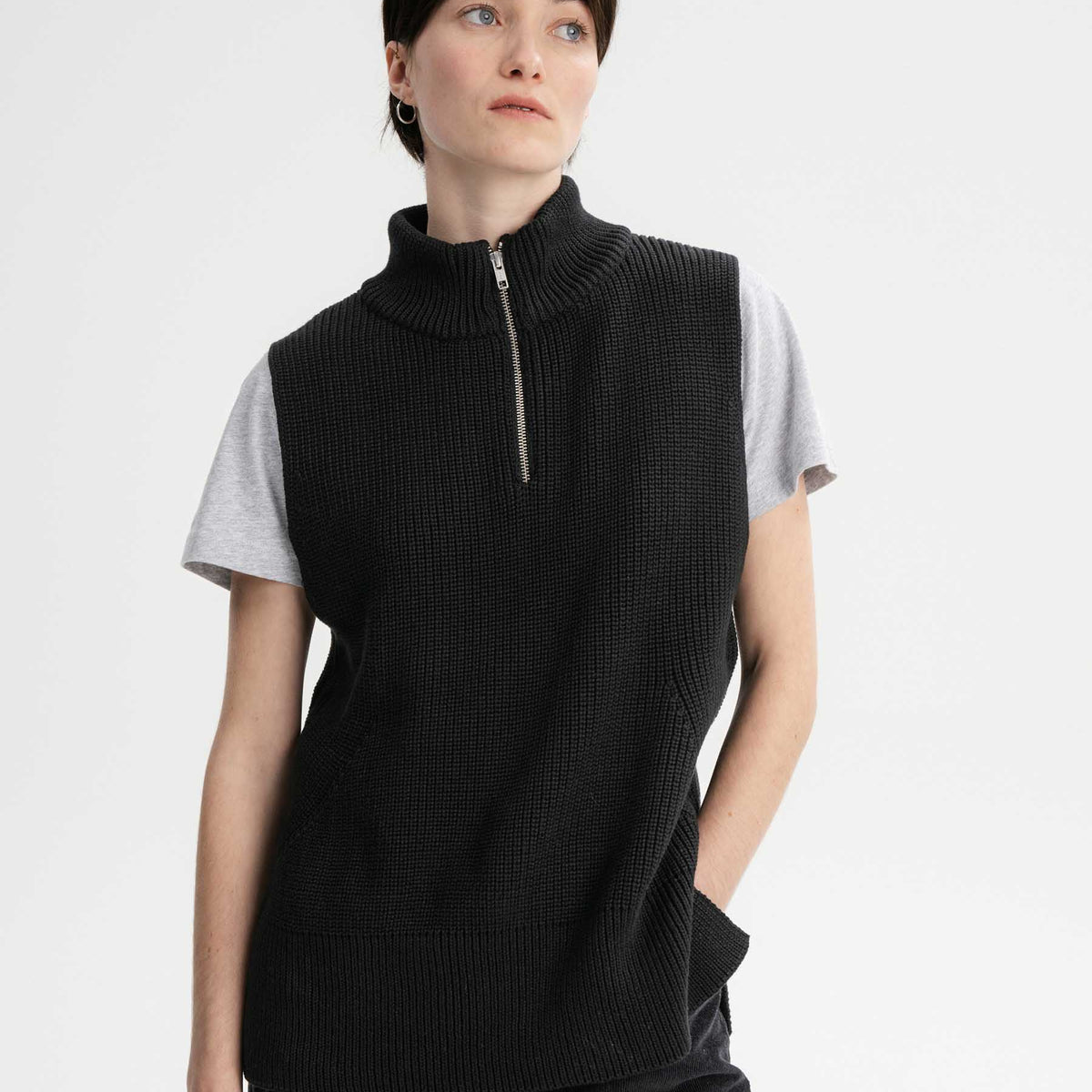 Women Turtleneck Knit Vest GAMINI