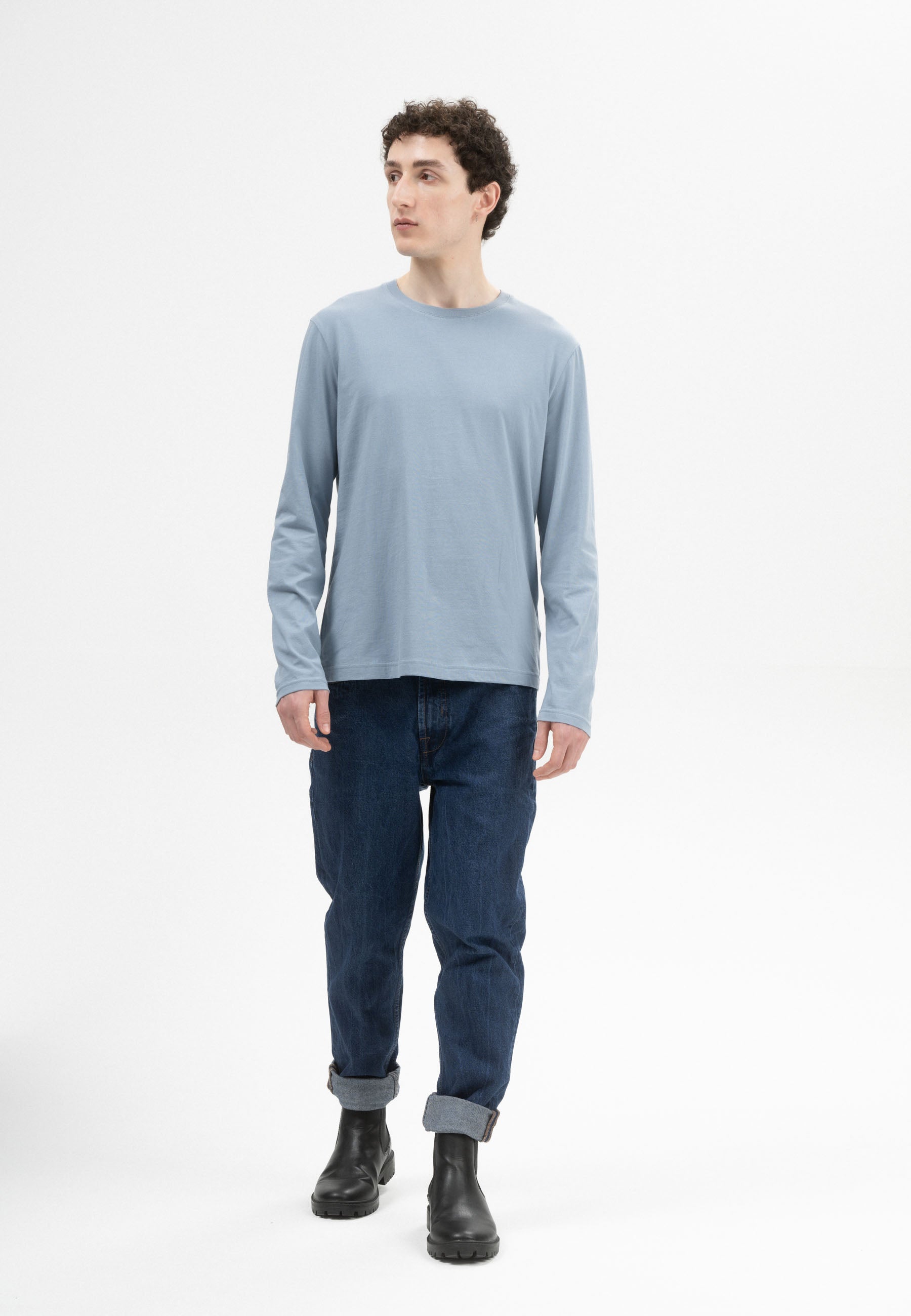 #Farbe_dusk blue