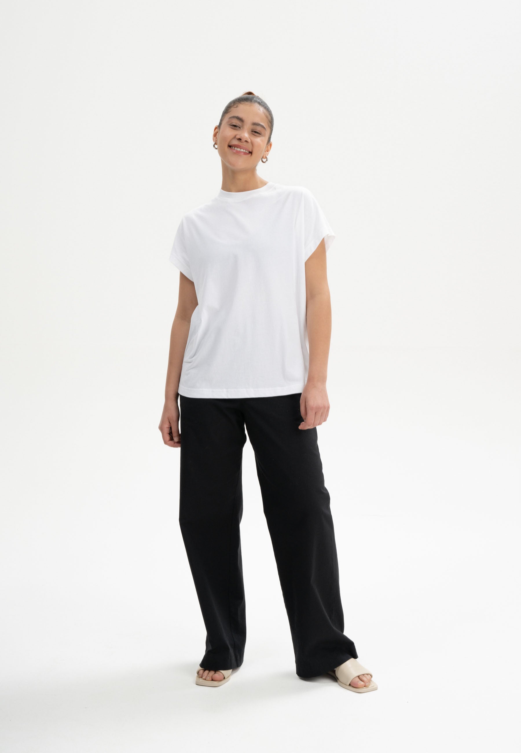 #Farbe_weiß / weiß