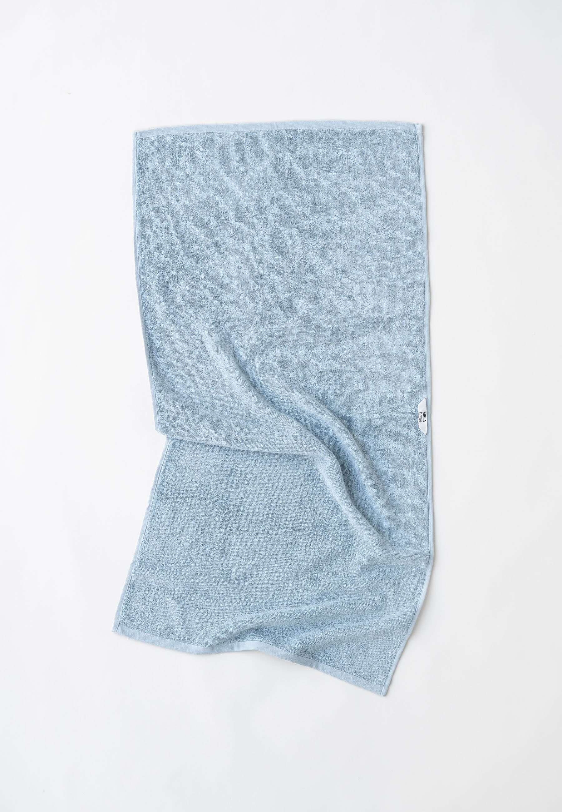 #Farbe_cloudy blue